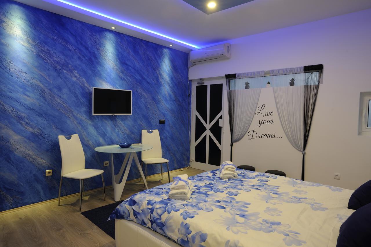 Apartment Rinaldi Lux 베오그라드 외부 사진