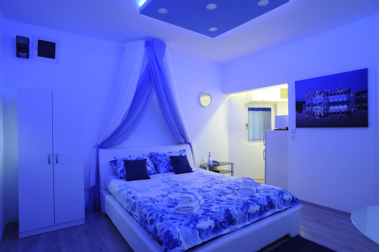 Apartment Rinaldi Lux 베오그라드 외부 사진
